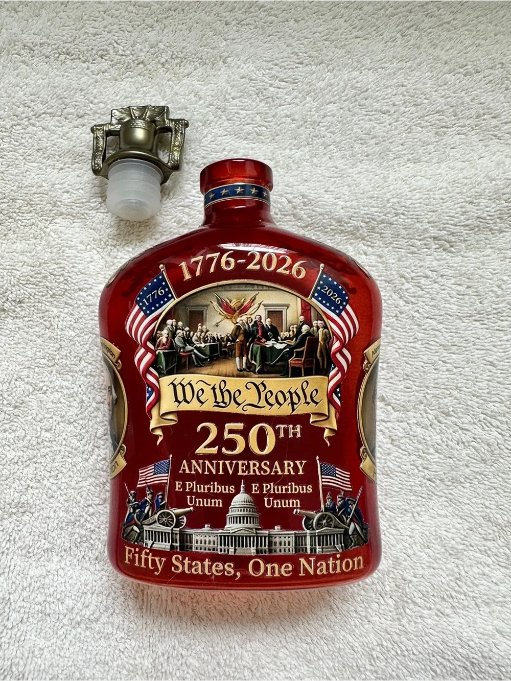 We the People 250th Anniversary Red Commemorative Flask/showpiece